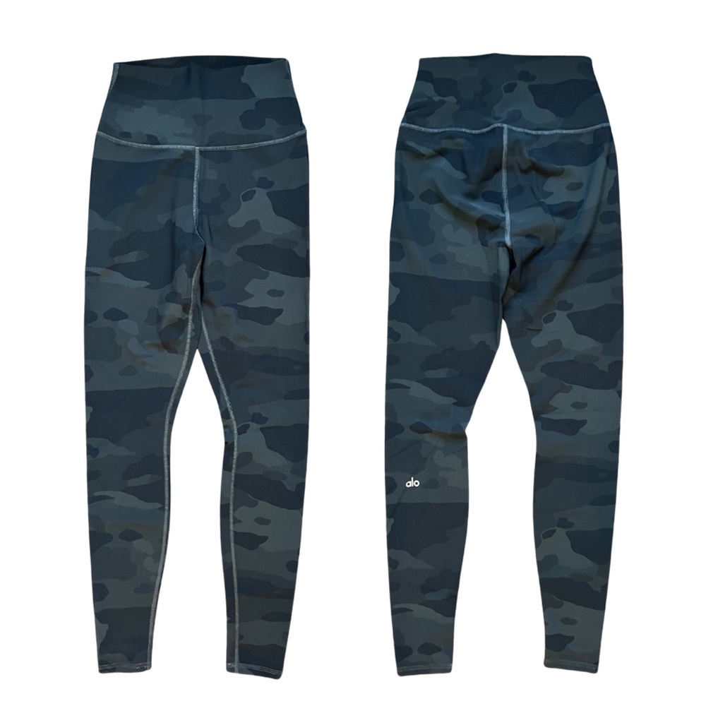 EUC ALO Yoga High Waist Camo Vapor Legging S Small Gray Hunter Faded Green Black